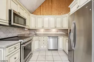 16 Winding Hill Rd, Vernon, NJ 07462 - Photo 18