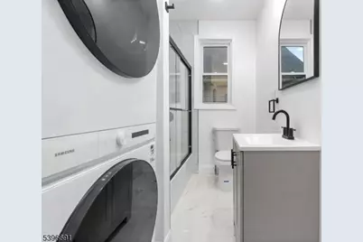 427 Benner St, Highland Park, NJ 08904 - Photo 8