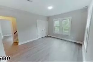 32 Meadow St, East Orange, NJ 07017 - Photo 12