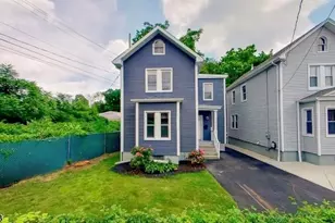 32 Meadow St, East Orange, NJ 07017 - Photo 2