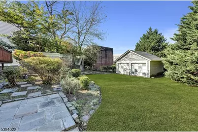 19 Forest Dr, Bloomfield, NJ 07003 - Photo 26