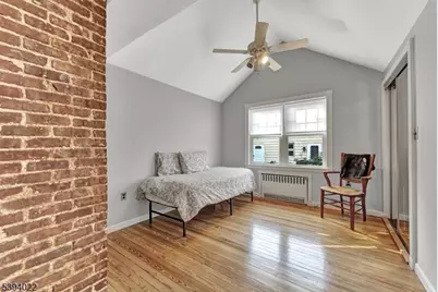 19 Forest Dr, Bloomfield, NJ 07003 - Photo 18