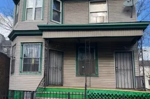 165 W Bigelow St, Newark, NJ 07108 - Photo 1