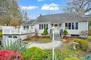 12 Richards St, Ogdensburg, NJ 07439 - Photo 1