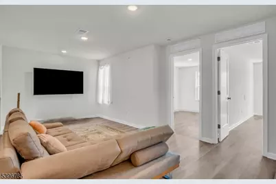 204 Honeysuckle Ln, Warren Township, NJ 07059 - Photo 16