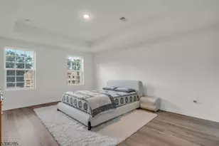 204 Honeysuckle Ln, Warren Township, NJ 07059 - Photo 18