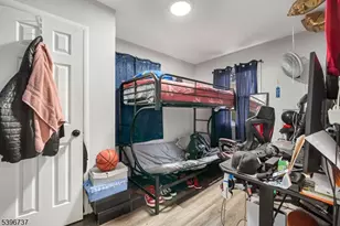 14 Crown St, Bloomfield, NJ 07003 - Photo 6