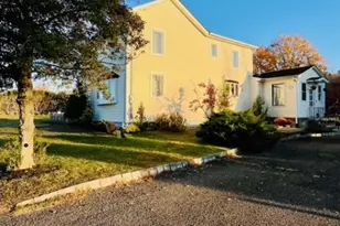 5 Wyckoffs Millsapplegarth, Monroe Township, NJ 08831 - Photo 1