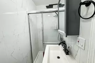 617 Sycamore St, Paramus, NJ 07652 - Photo 8