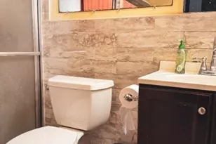 617 Sycamore St, Paramus, NJ 07652 - Photo 30