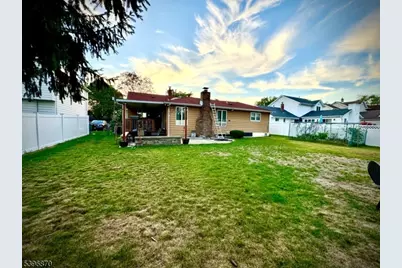 617 Sycamore St, Paramus, NJ 07652 - Photo 38