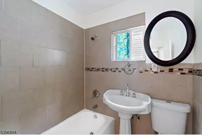 14 Treacy Ave, Newark, NJ 07108 - Photo 14