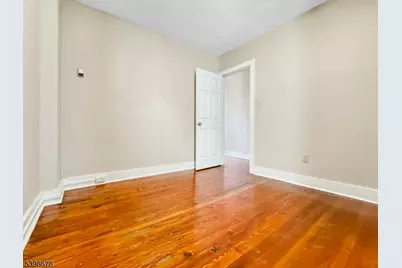 83 Jefferson St #B, Phillipsburg, NJ 08865 - Photo 2