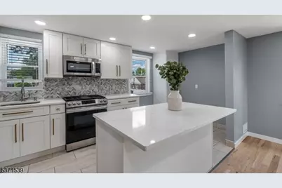 47 Ekings Ave, Hawthorne, NJ 07506 - Photo 1