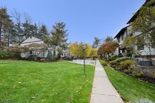 50 Rock Rd, Hawthorne, NJ 07506 - Photo 16