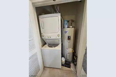 9310 Richmond Rd #310, West Milford, NJ 07480 - Photo 12