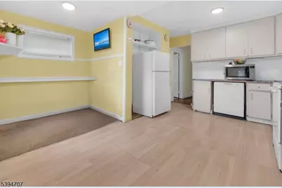 12 Lincoln Ave, Dover, NJ 07801 - Photo 10