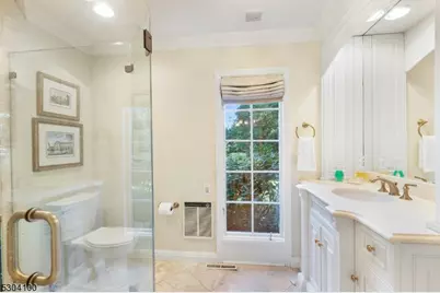 2 Canoe Ln, Roseland, NJ 07068 - Photo 18