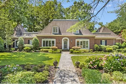 2 Canoe Ln, Roseland, NJ 07068 - Photo 46