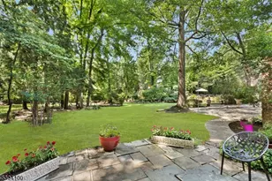 2 Canoe Ln, Roseland, NJ 07068 - Photo 32