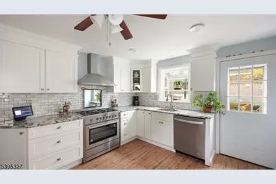 65 4th Ave, Garwood, NJ 07027 - Photo 10