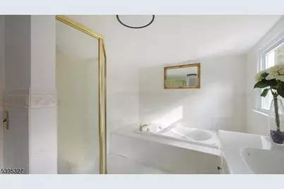 65 4th Ave, Garwood, NJ 07027 - Photo 12