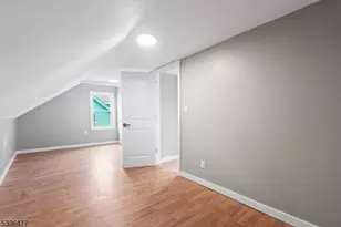 337 Leslie St, Newark, NJ 07112 - Photo 16