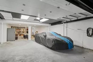 290 N Wyoming Ave, South Orange, NJ 07079 - Photo 36