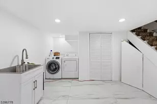 721 E Curtis St, Linden, NJ 07036 - Photo 16