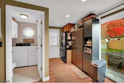 31 Hamilton St, Bloomingdale, NJ 07403 - Photo 24