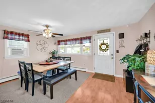 31 Hamilton St, Bloomingdale, NJ 07403 - Photo 8