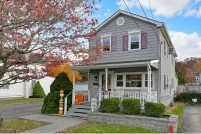 31 Hamilton St, Bloomingdale, NJ 07403 - Photo 1