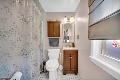 31 Hamilton St, Bloomingdale, NJ 07403 - Photo 34