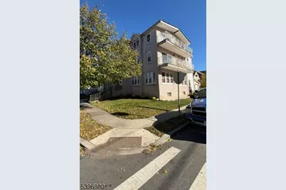 814 Vine St 2nd Fl, Elizabeth, NJ 07202 - Photo 2