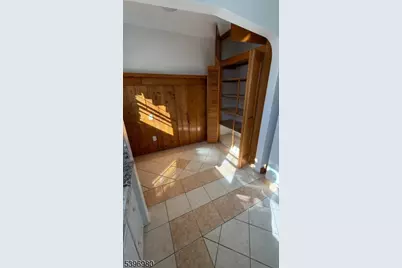 814 Vine St 2nd Fl, Elizabeth, NJ 07202 - Photo 22