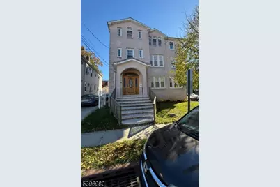 814 Vine St 2nd Fl, Elizabeth, NJ 07202 - Photo 1