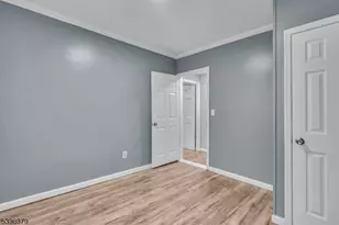 537 Scotland Rd, Orange, NJ 07050 - Photo 10