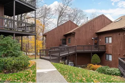 4 Sunrise Dr #10, Vernon Twp., NJ 07462 - Photo 28