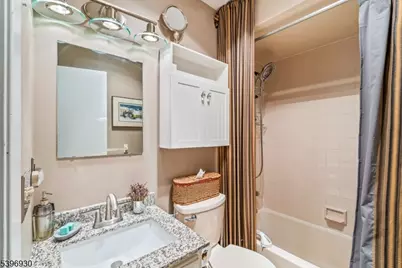 4 Sunrise Dr #10, Vernon Twp., NJ 07462 - Photo 18