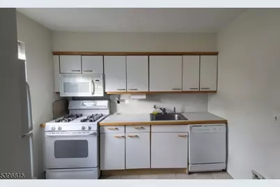 2467 State Route 10 #8B, Parsippany, NJ 07950 - Photo 4