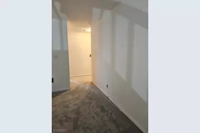 2 Sparrow Ci, Hampton Township, NJ 07860 - Photo 18