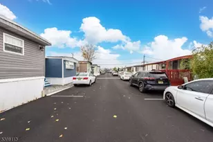 39 Helen Dr, Moonachie, NJ 07074 - Photo 2