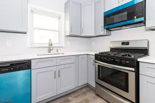 419 Lafayette St, Linden, NJ 07036 - Photo 16