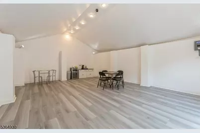 10 Pidgeon Hill Rd, Wantage, NJ 07461 - Photo 16