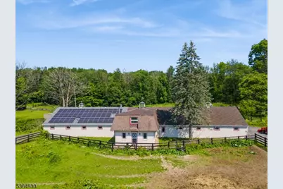 10 Pidgeon Hill Rd, Wantage, NJ 07461 - Photo 4