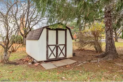 44 Madison St, Long Hill Township, NJ 07933 - Photo 36