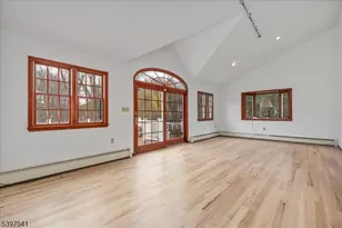 44 Madison St, Long Hill Township, NJ 07933 - Photo 14