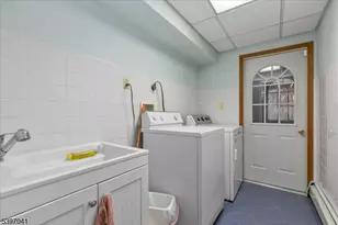 44 Madison St, Long Hill Township, NJ 07933 - Photo 30