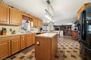 1007 Hillside Ave, Hampton Township, NJ 07860 - Photo 18