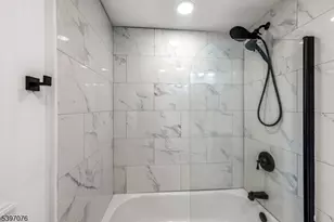 510 Halsted St, East Orange, NJ 07018 - Photo 12